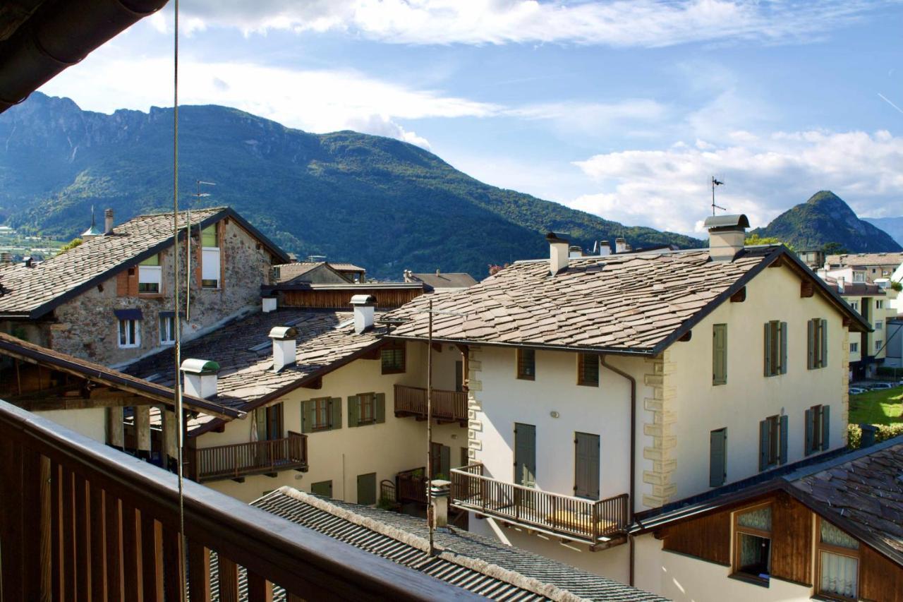 Alla Piazzetta Pergine Valsugana Ospitar 特伦托 外观 照片